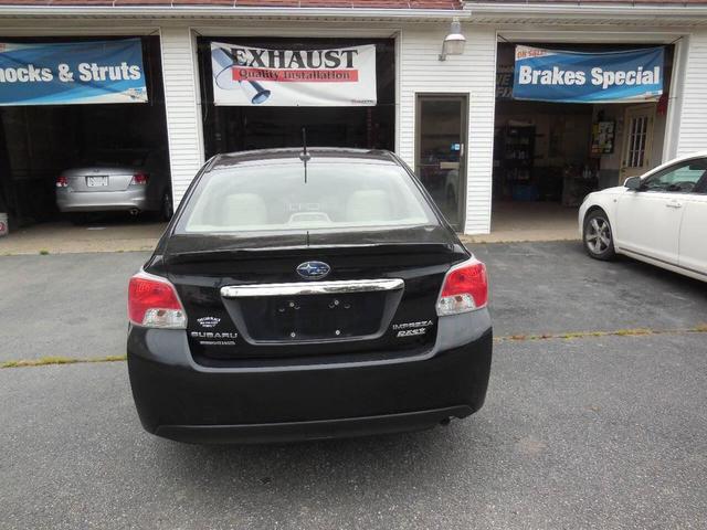 Photo of 2015 Crystal Black Silica Subaru Impreza