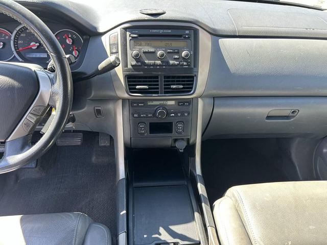 Photo of 2007 Nimbus Gray Metallic Honda Pilot