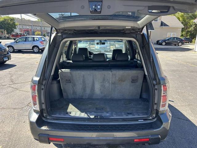 Photo of 2007 Nimbus Gray Metallic Honda Pilot