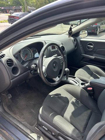 Photo of 2008 Gray Pontiac Grand Prix