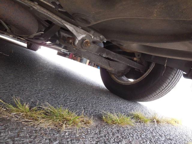Photo of 2001 Green Volvo V70