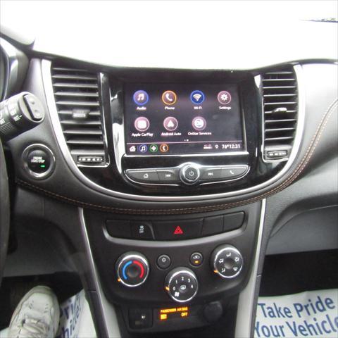 Photo of 2022 Midnight Blue Metallic Chevrolet Trax
