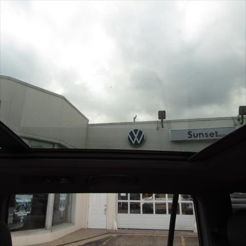 Photo of 2022 Pyrite Silver Volkswagen Tiguan