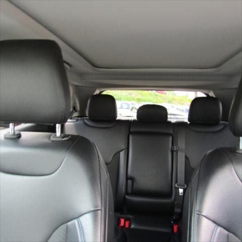 Photo of 2022 Granite Crystal Metallic Clearcoat Jeep Compass