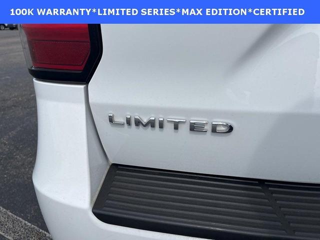 Photo of 2021 Oxford White Ford Expedition Max