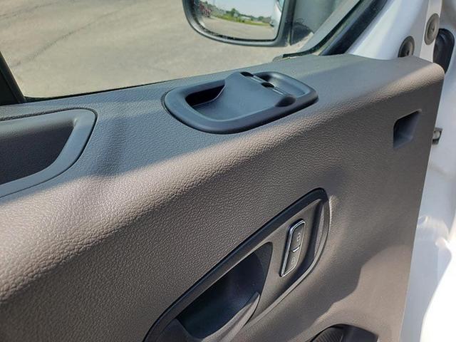 Photo of 2025 Oxford White Ford Transit-350