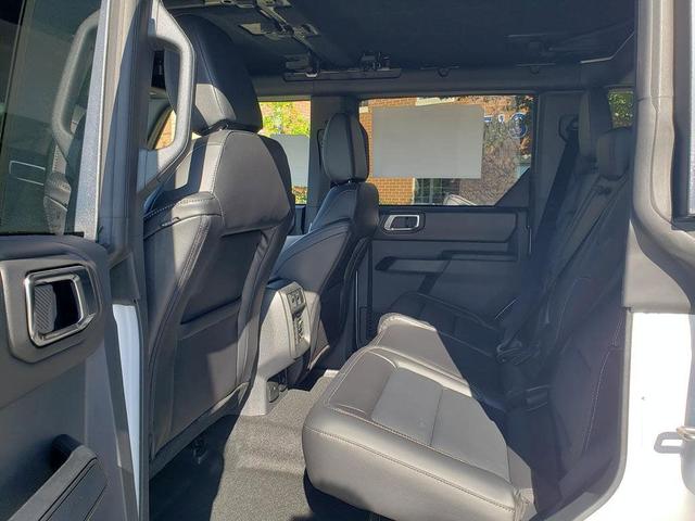 Photo of 2025 Oxford White Ford Bronco