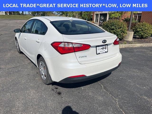Photo of 2015 Snow White Pearl Kia Forte