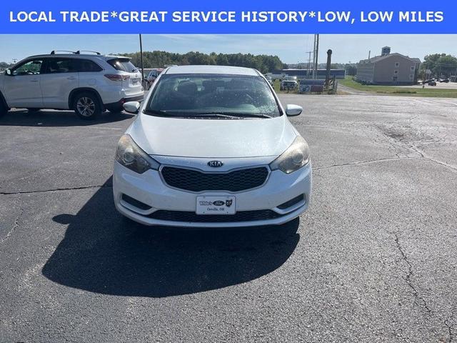 Photo of 2015 Snow White Pearl Kia Forte