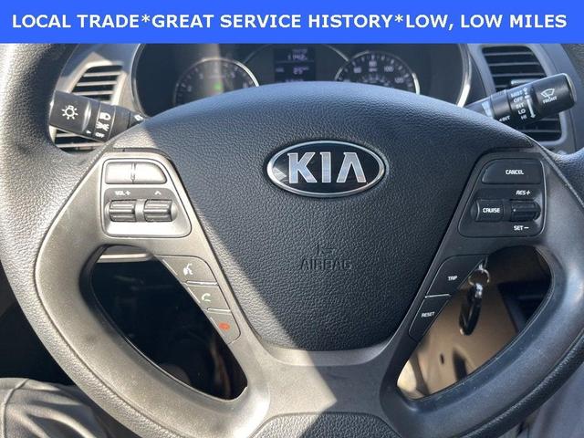 Photo of 2015 Snow White Pearl Kia Forte