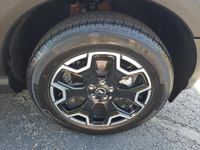 Photo of 2025 Ruby Red Metallic Tinted Clearcoat Ford Bronco Sport