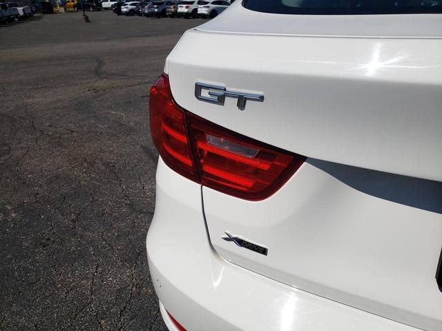 Photo of 2015 Alpine White BMW 328 Gran Turismo