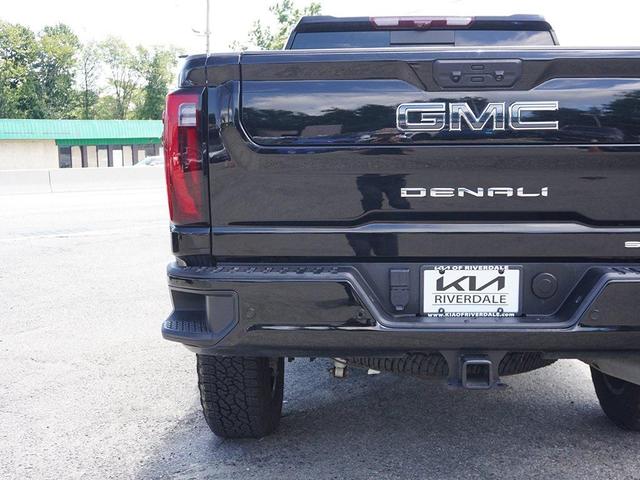 Photo of 2024 Onyx Black GMC Sierra 3500