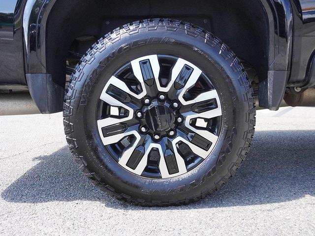 Photo of 2024 Onyx Black GMC Sierra 3500