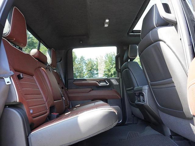Photo of 2024 Onyx Black GMC Sierra 3500