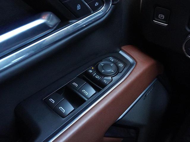 Photo of 2024 Onyx Black GMC Sierra 3500