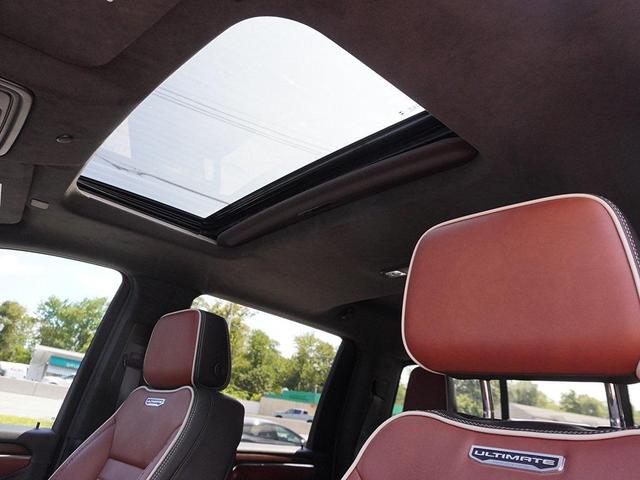 Photo of 2024 Onyx Black GMC Sierra 3500