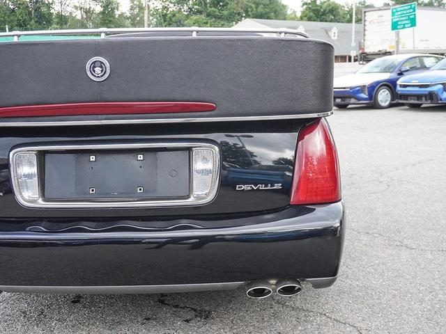 Photo of 2002 Sable Black Cadillac DeVille