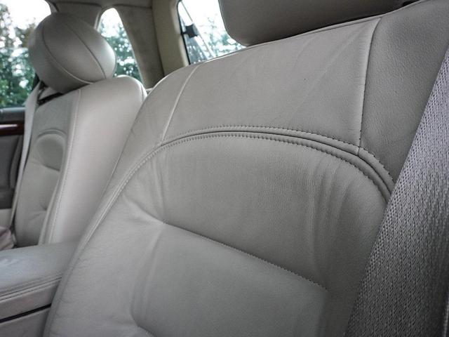 Photo of 2002 Sable Black Cadillac DeVille