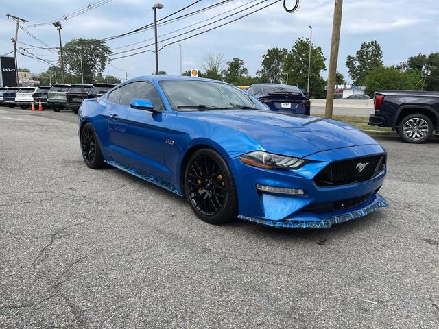 Photo of 2019 Blue Ford Mustang