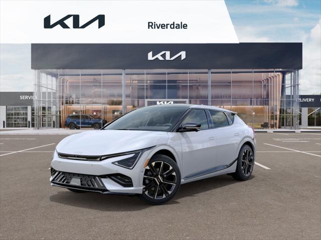 Photo of 2025 Glacier White Pearl Kia EV6