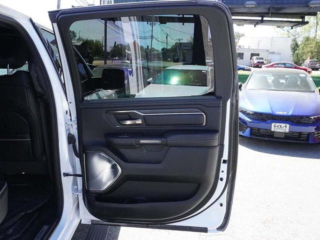 Photo of 2021 Ivory Tri-Coat Pearl RAM 1500