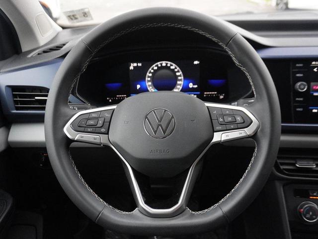 Photo of 2022 Pyrite Silver Metallic Volkswagen Taos