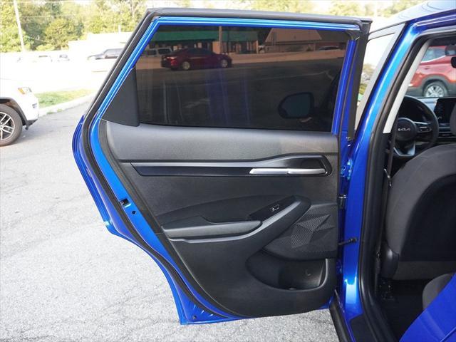 Photo of 2023 Neptune Blue Kia Seltos