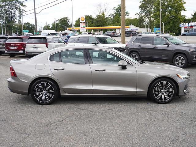 Photo of 2019 Brown Volvo S60