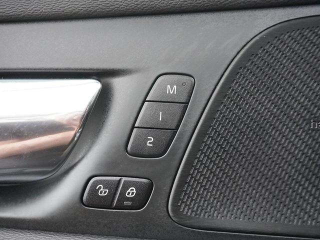 Photo of 2019 Brown Volvo S60