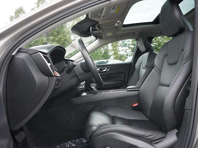 Photo of 2019 Brown Volvo S60