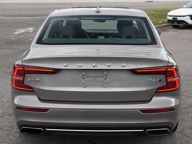 Photo of 2019 Brown Volvo S60