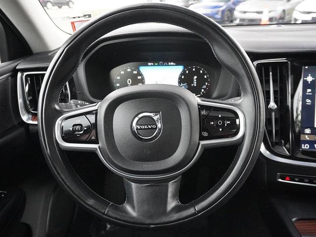 Photo of 2019 Brown Volvo S60