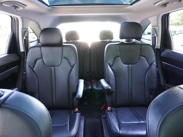 Photo of 2022 Everlasting Silver Kia Sorento