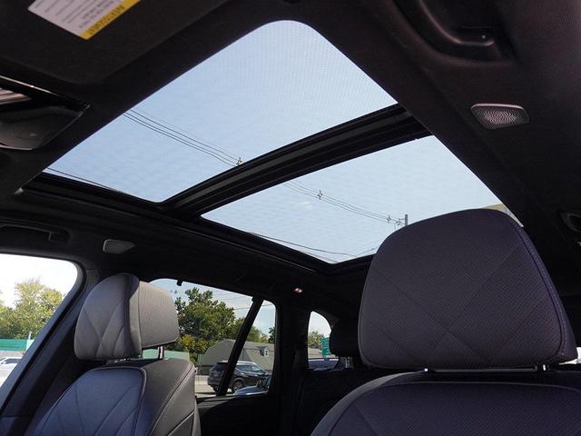 Photo of 2023 Carbon Black Metallic BMW X5