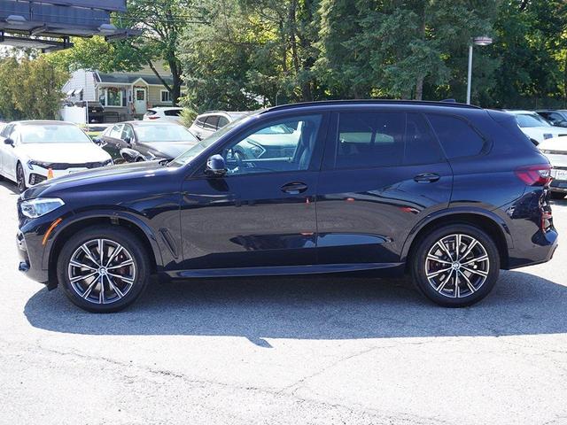 Photo of 2023 Carbon Black Metallic BMW X5