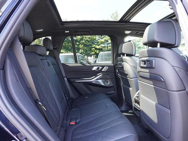 Photo of 2023 Carbon Black Metallic BMW X5