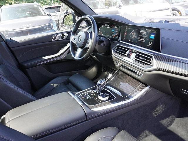 Photo of 2023 Carbon Black Metallic BMW X5