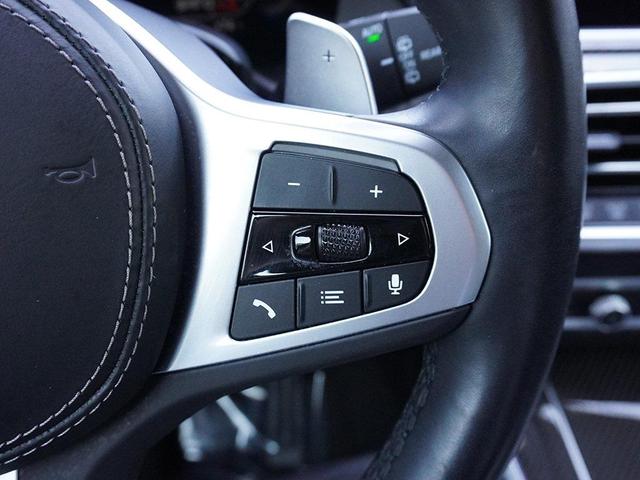 Photo of 2023 Carbon Black Metallic BMW X5