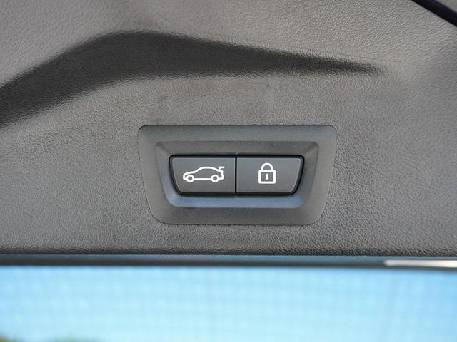Photo of 2023 Carbon Black Metallic BMW X5