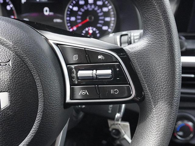 Photo of 2023 Gravity Gray Kia Forte