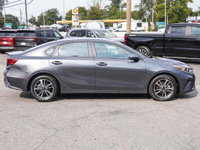 Photo of 2023 Gravity Gray Kia Forte