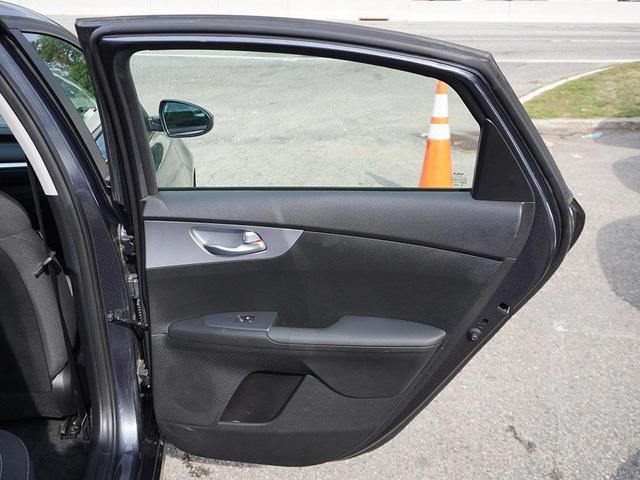 Photo of 2023 Gravity Gray Kia Forte