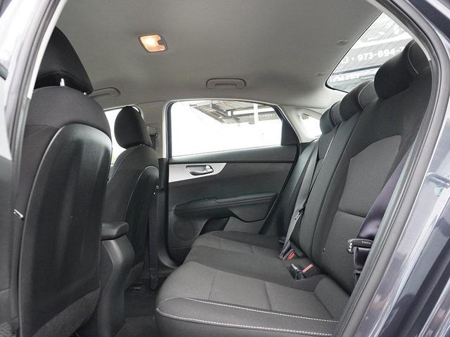 Photo of 2023 Gravity Gray Kia Forte
