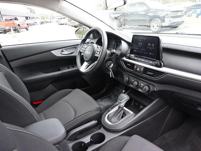 Photo of 2023 Gravity Gray Kia Forte