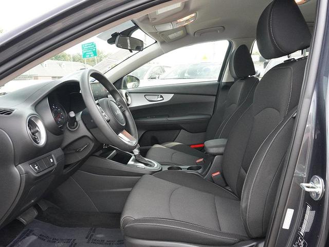 Photo of 2023 Gravity Gray Kia Forte