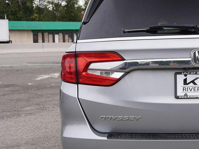 Photo of 2020 Lunar Silver Metallic Honda Odyssey