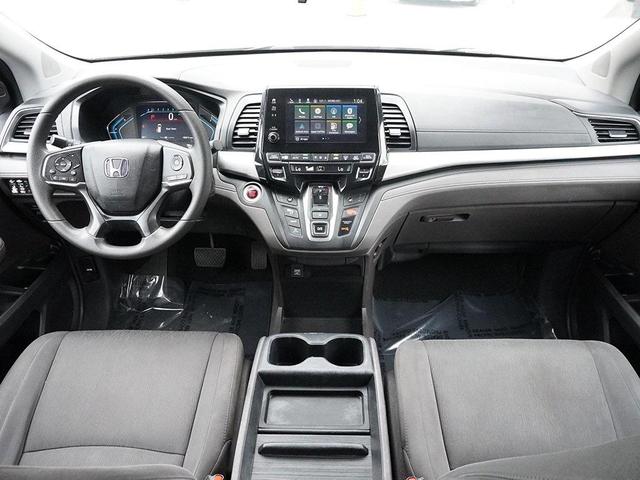 Photo of 2020 Lunar Silver Metallic Honda Odyssey