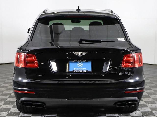 Photo of 2020 Black Bentley Bentayga