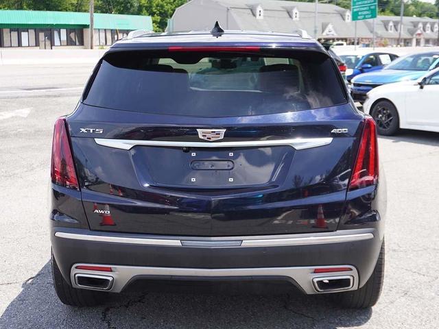 Photo of 2022 Dark Moon Blue Metallic Cadillac XT5